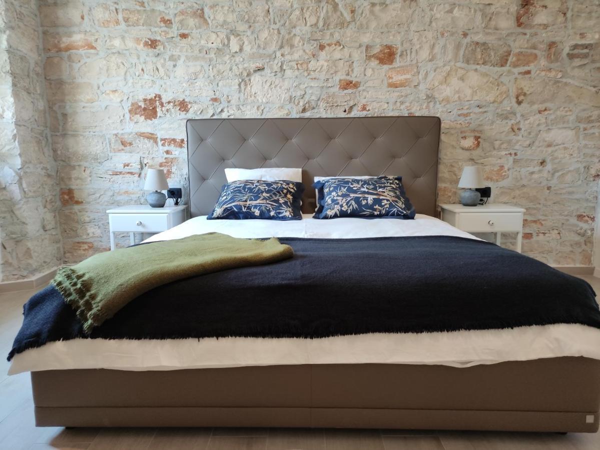 Apartvilla Castropola Dış mekan fotoğraf