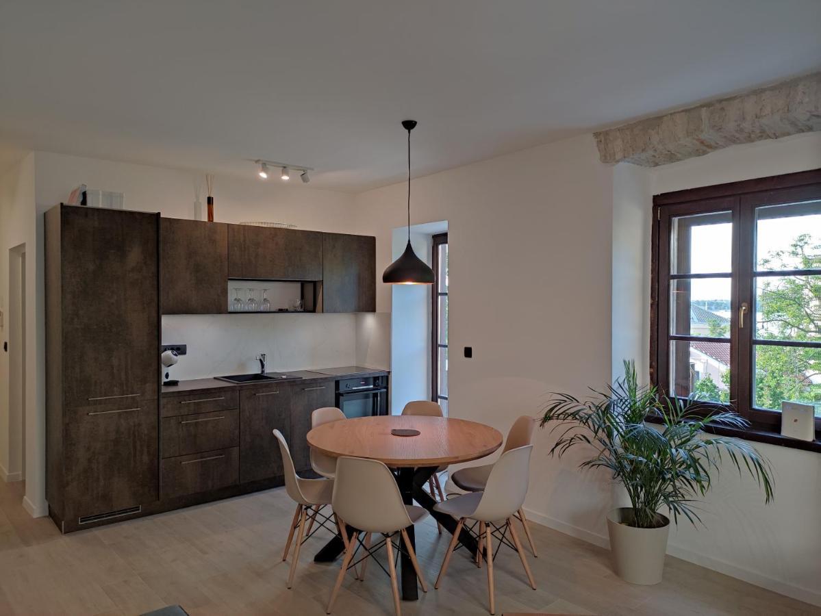 Apartvilla Castropola Dış mekan fotoğraf