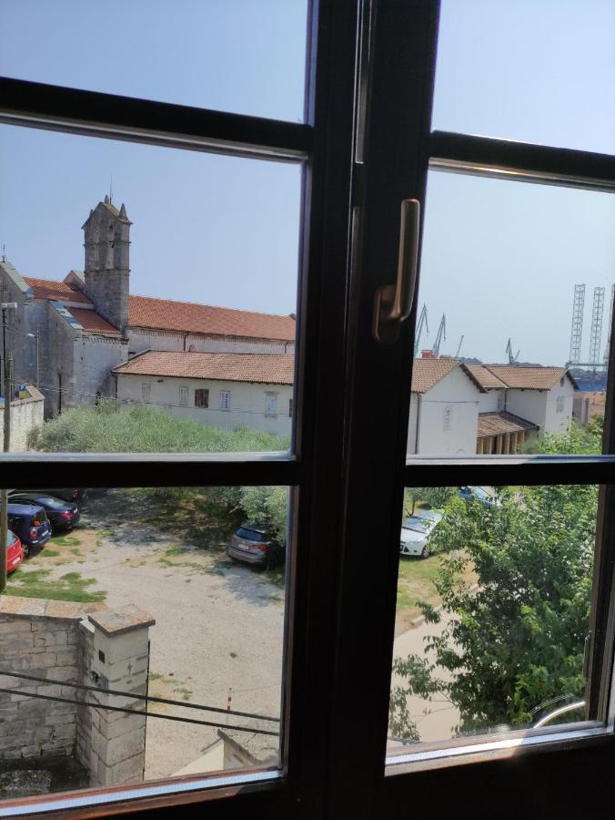 Apartvilla Castropola Dış mekan fotoğraf