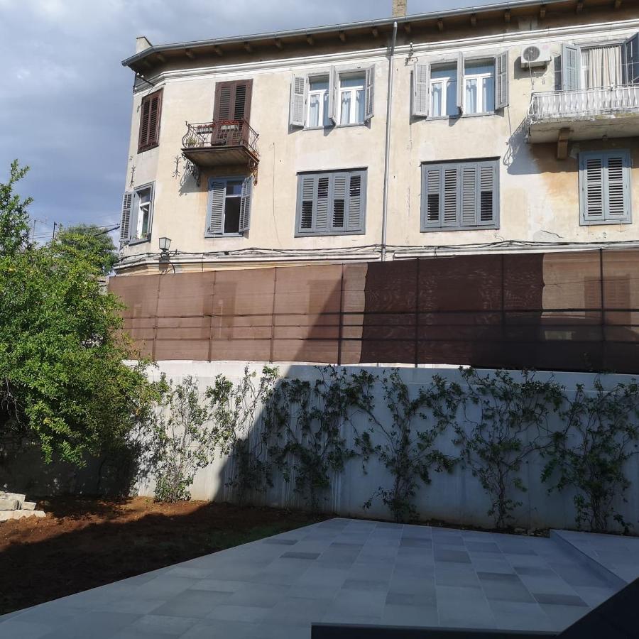 Apartvilla Castropola Dış mekan fotoğraf
