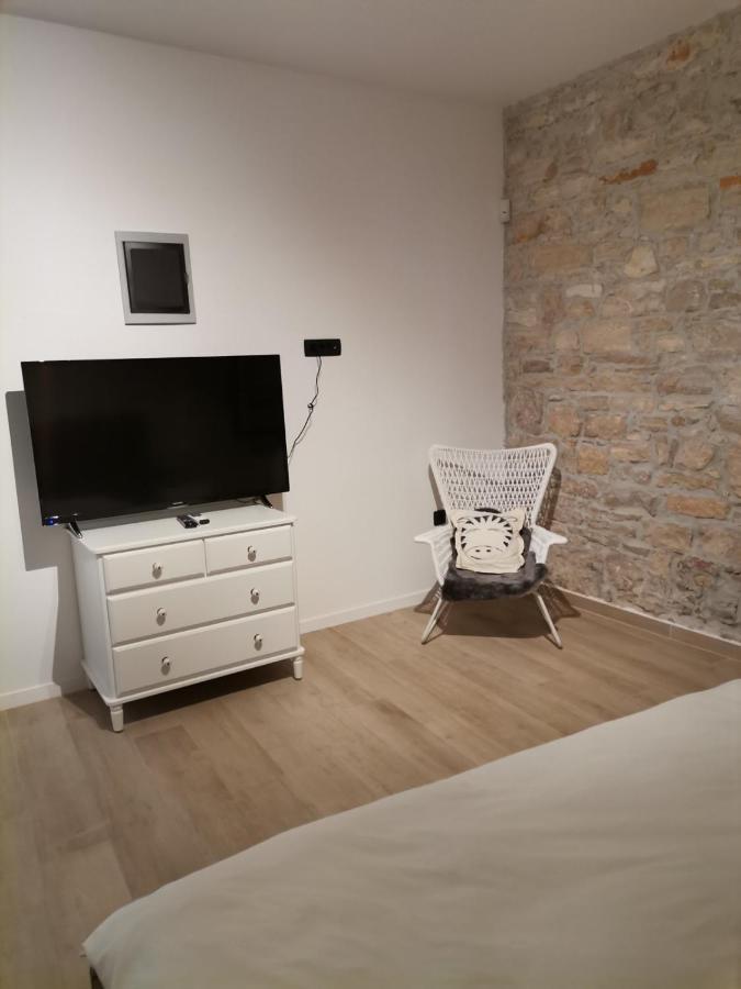 Apartvilla Castropola Dış mekan fotoğraf