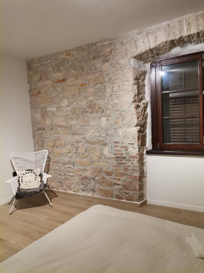 Apartvilla Castropola Dış mekan fotoğraf
